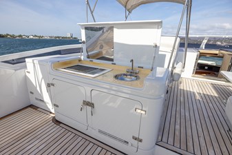 ENDLESS SUN 61 100 Azimut 1999_Tom Robertson_46