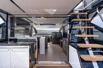 FORZA 3 Sunseeker 65 main deck