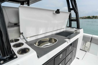 No Name 8 2022 Barker Boatworks 40 HPC 