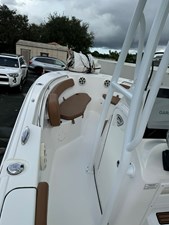 2017 TIDEWATER 220  13 