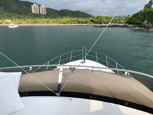 - 5 60-2009-Sunseeker-Manhattan-05