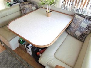 1996 Sea Ray 55 Sedan Bridge 12 13