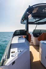 Dr. No 26 HUTTER YACHTS DR. NO POWER CATAMARAN FOR SALE 