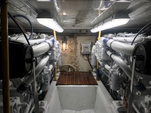 Dirty Secret  8 9__1987 48ft Ocean Super Sport DIRTY SECRET