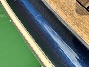 018 Chris-Craft Launch 27 Heritage Trim Edition Surf 110 