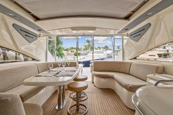 Takia 18 18_2001 65ft Princess V65 TAKIA