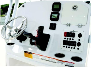 2022 Aquasport 2300 Center Console 14 18