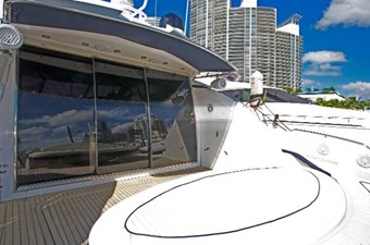 H 2 Group 10 75-1999-Sunseeker-Predator-10