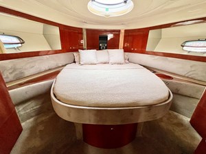 FAIRLINE TARGA 52 15 Fairline Targa 52 Interior