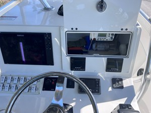 - 13 13_2022 27ft Dusky 278 Center Console