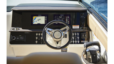 Sea Ray 320 Sundancer 8 9