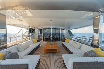 SUPERYACHT W 55 Bridge Deck Seating