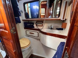 1981 Gulfstar Sloop 60 47 