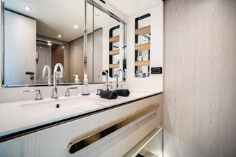 DT 78 44 