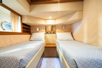 - 30 31_2007 78ft Ferretti 780