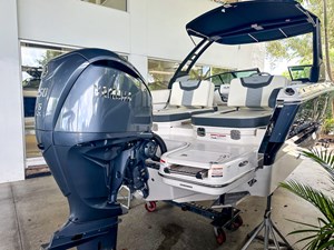 Chaparral 250 OSX 9 