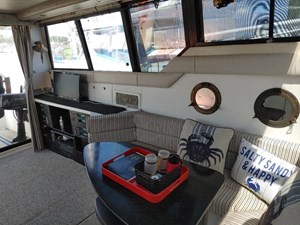 1989 Mainship 35 Mediterranean 22 