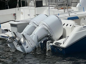2009 Everglades 290 Center Console 6 7