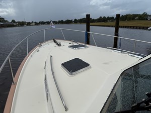 STARLITE 11 Foredeck Looking Forward