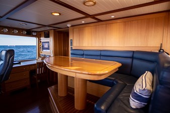 Fortuna 13 Pilothouse Seating