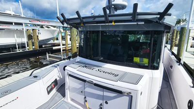 2022 Axopar 37 XC 22 