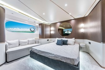 Equites 44 