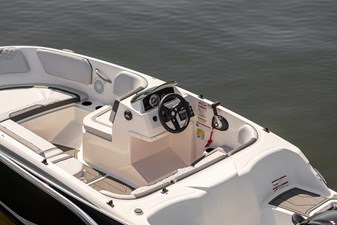 Bayliner M15  16 