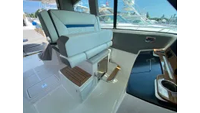 2021 Tiara Yachts 43 LE 18 