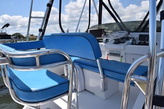 RAMPAGE 14 Custom two row bridge seating