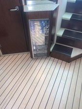 - 25 15_2011 42ft Cruisers 420 Sport Coupe