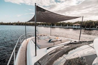 2019 Prestige 590S 30 