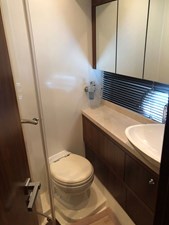 - 12 60-2009-Sunseeker-Manhattan-12