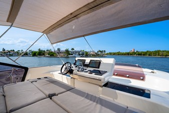 2019 Prestige 590S 33 