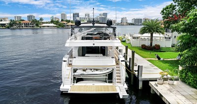 El Ladrillo III 8 9__2002 94ft Ferretti Yachts 94 EL LADRILLO III