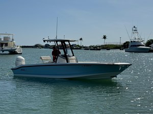 250 Dauntless 6 2022-boston-whaler-250-dauntless-power-9594851-20241026072219360-1_XLARGE