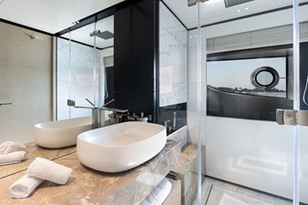 HAIAMI 38 MASTER BATHROOM (2)