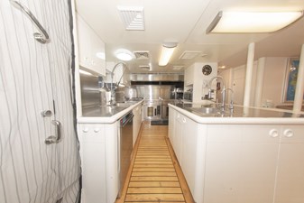 High Occupancy 108 164 OCEANFAST 1989 GALLEY 2