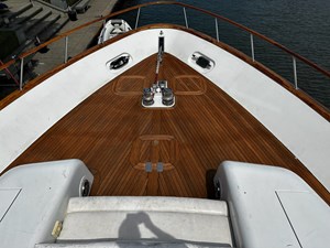 JADE PANAMA 32 