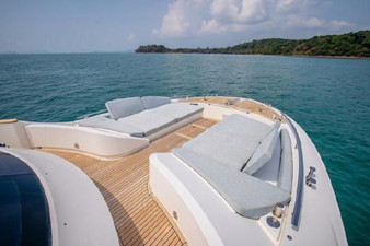 2012 Monte Carlo Yachts 65 MCY 9 10