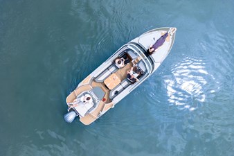 Alfastreet 25 Cabin with Yamaha 2 