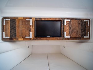 NO COMPROMISES 48 49