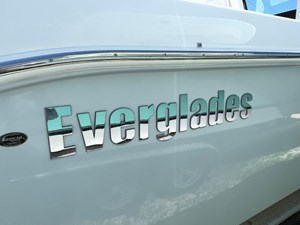2025 Everglades 315CC 4 