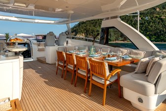 RIVIERA LIVING 28 