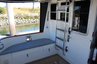 RED OCTOBER 67 Ladder to boat deck