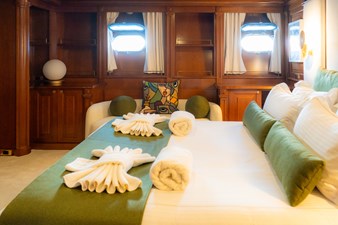 AQUILA 34 