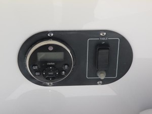 37ft 2012 Boston Whaler 370 Outrage 24 