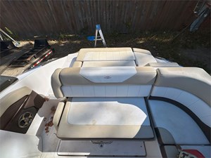 24' Regal 2014 FasDeck 24  19 