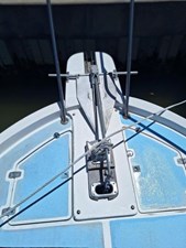 1989 Albin 32 Sportfisher 24 25