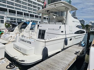 Carver 444 Motor Yacht 1 