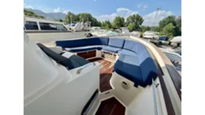 2010 Rhea 35 Open 13 